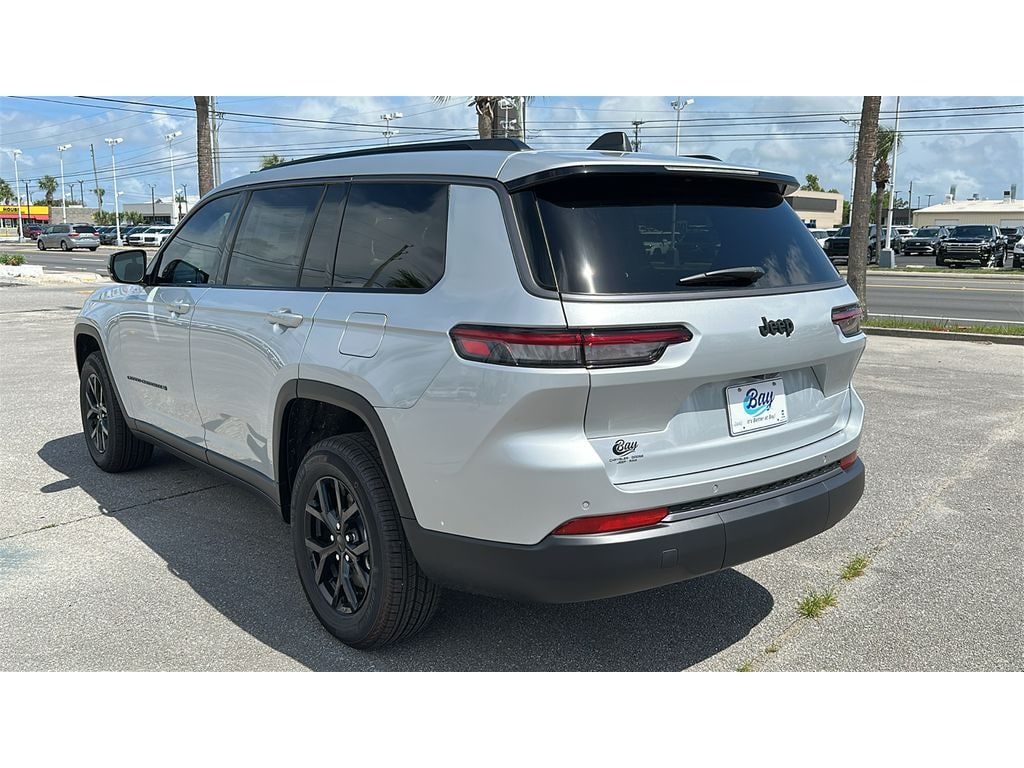 New 2026 Jeep Grand Cherokee L Laredo Altitude Sport Utility