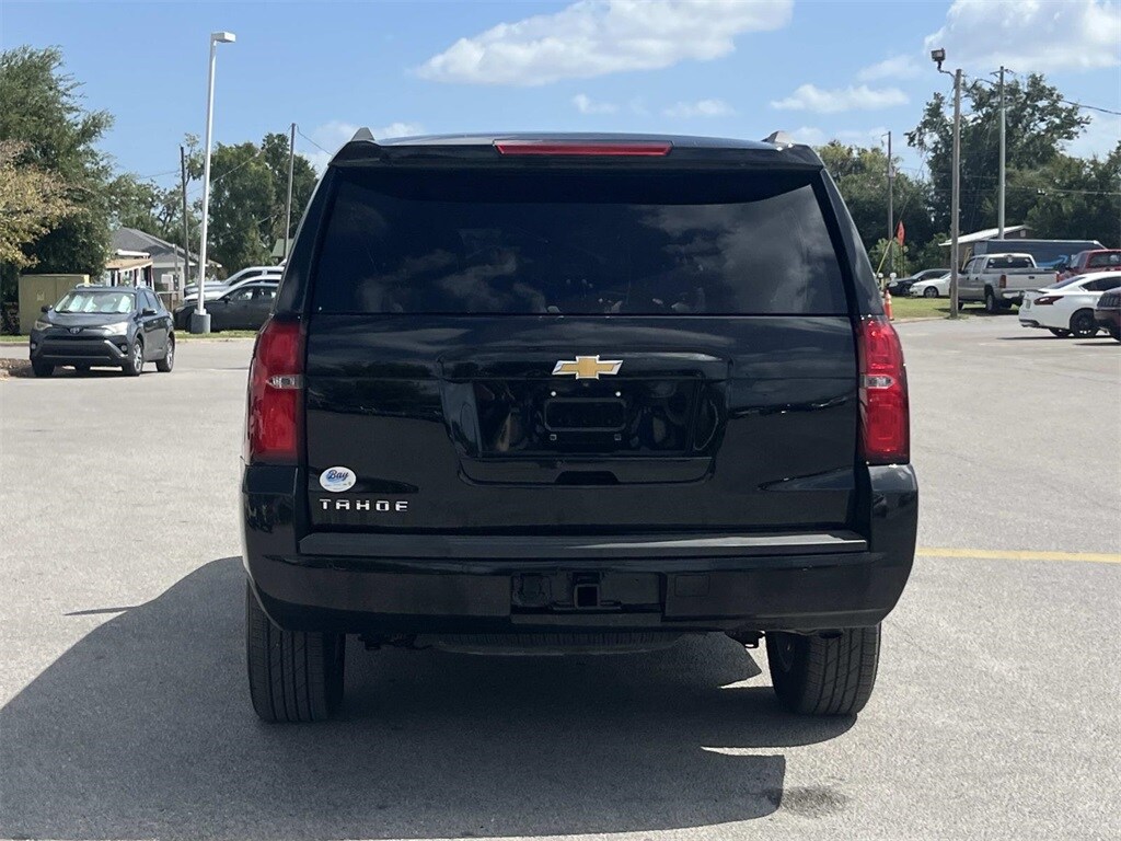 2020 Chevrolet Tahoe LT photo 3