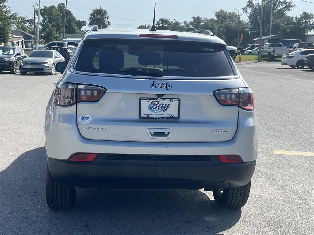Used 2024 Jeep Compass Latitude SUV