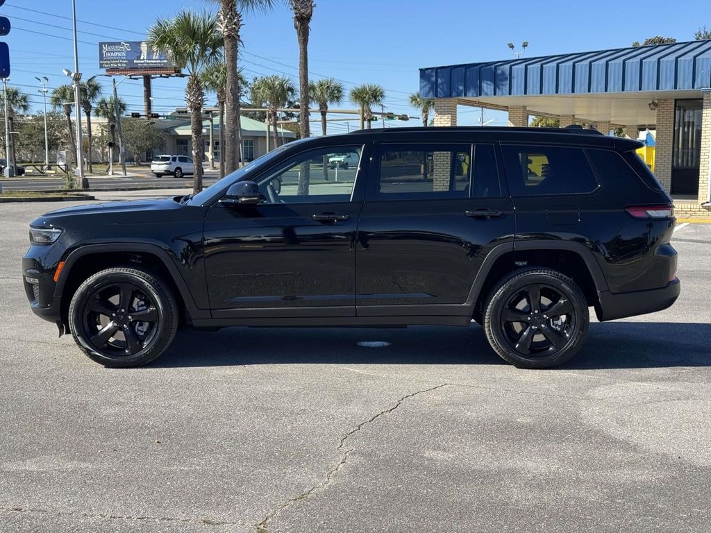 New 2025 Jeep Grand Cherokee L LIMITED 4X2 Sport Utility