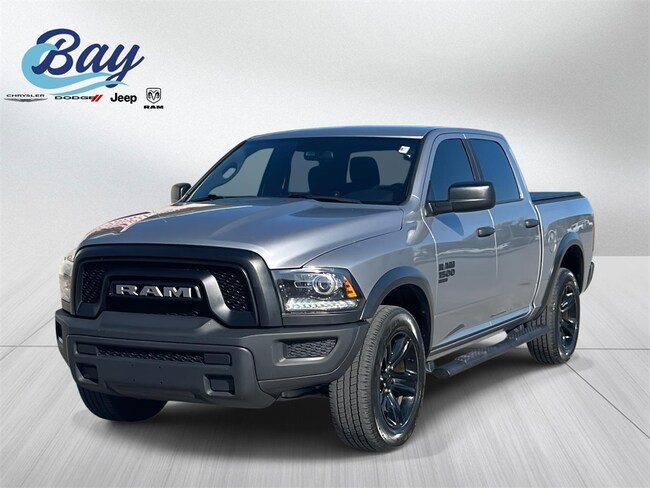 2023 Ram 1500 Classic SLT Truck Crew Cab