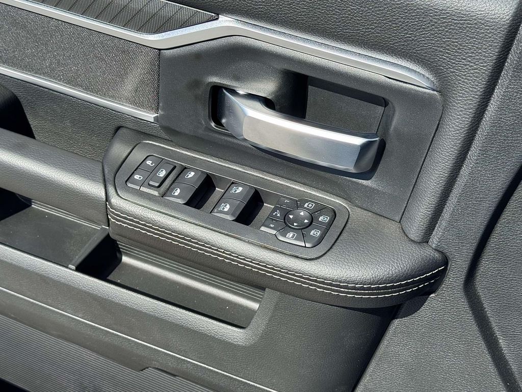 2026 RAM 2500 Big Horn - Photo 11