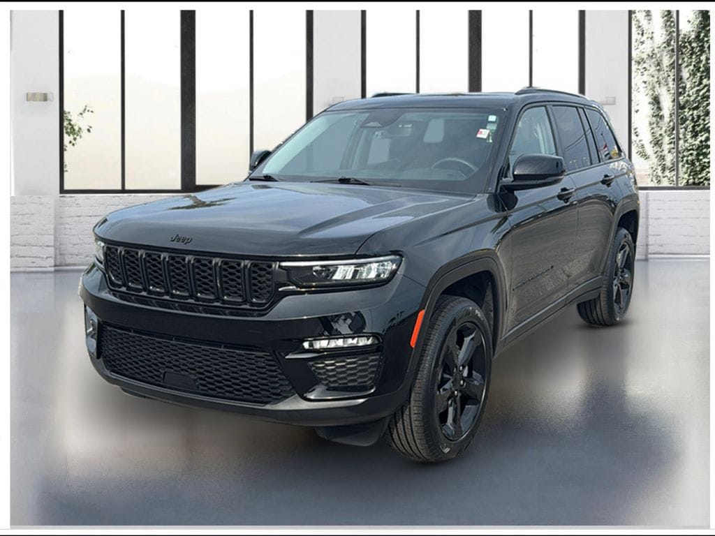 2023 Jeep Grand Cherokee SUV 
