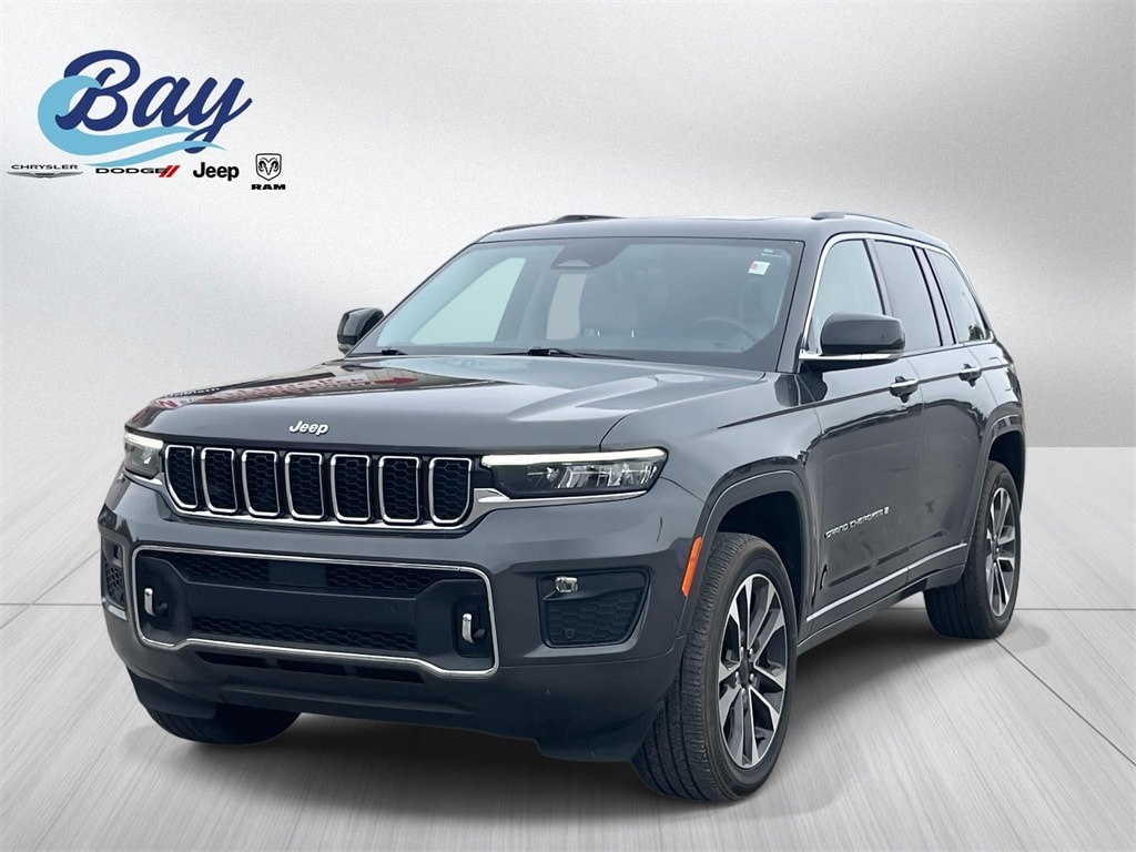 Used 2022 Jeep Grand Cherokee Overland SUV