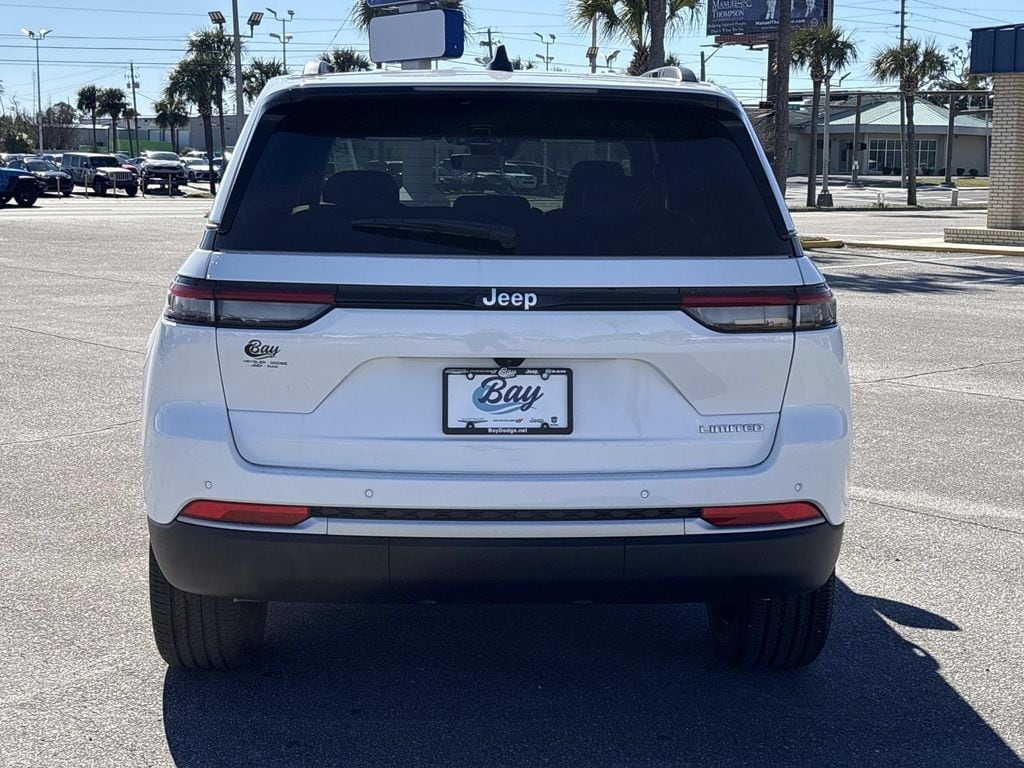 New 2026 Jeep Grand Cherokee LIMITED 4X2 Sport Utility