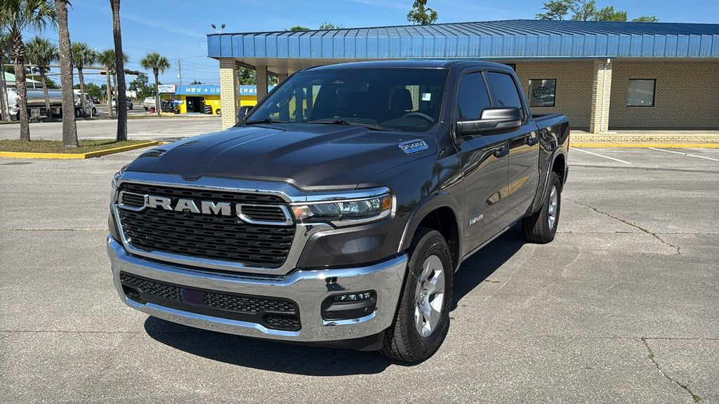 New 2026 Ram 1500 BIG HORN CREW CAB 4X2 5'7 BOX Pickup