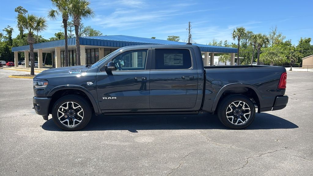 New 2026 Ram 1500 LARAMIE CREW CAB 4X4 5'7 BOX Pickup