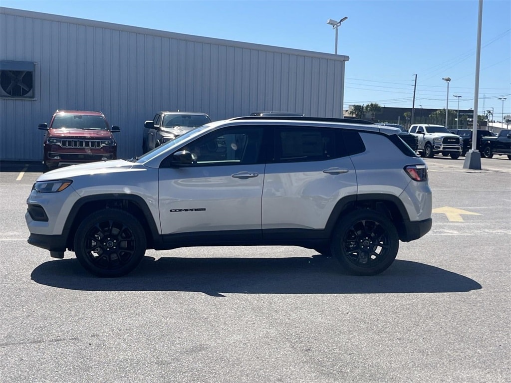 New 2026 Jeep Compass Latitude Altitude Sport Utility