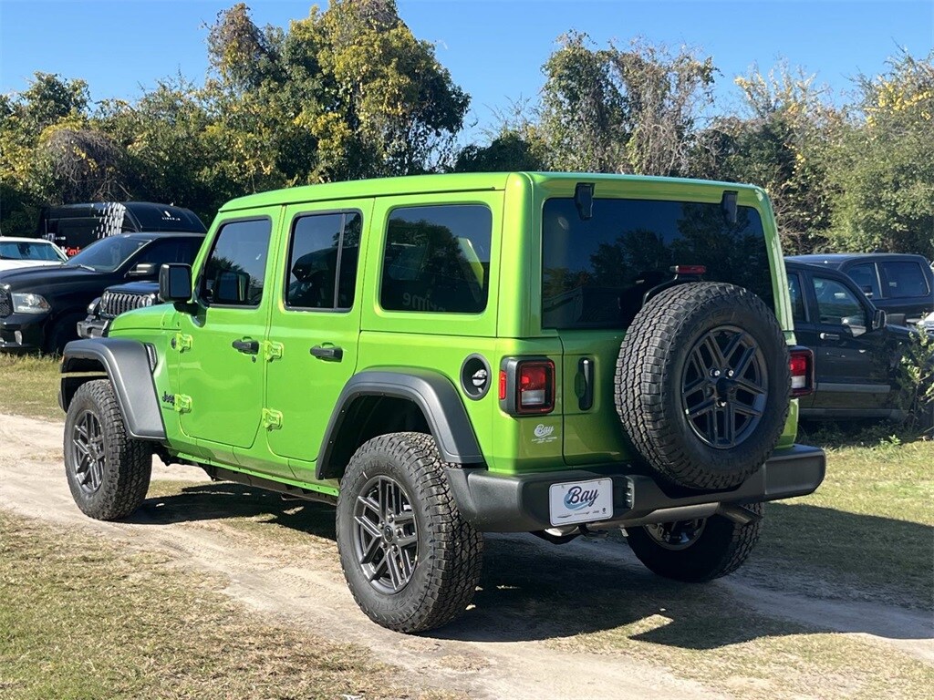 New 2026 Jeep Wrangler 4-DOOR SPORT S Sport Utility