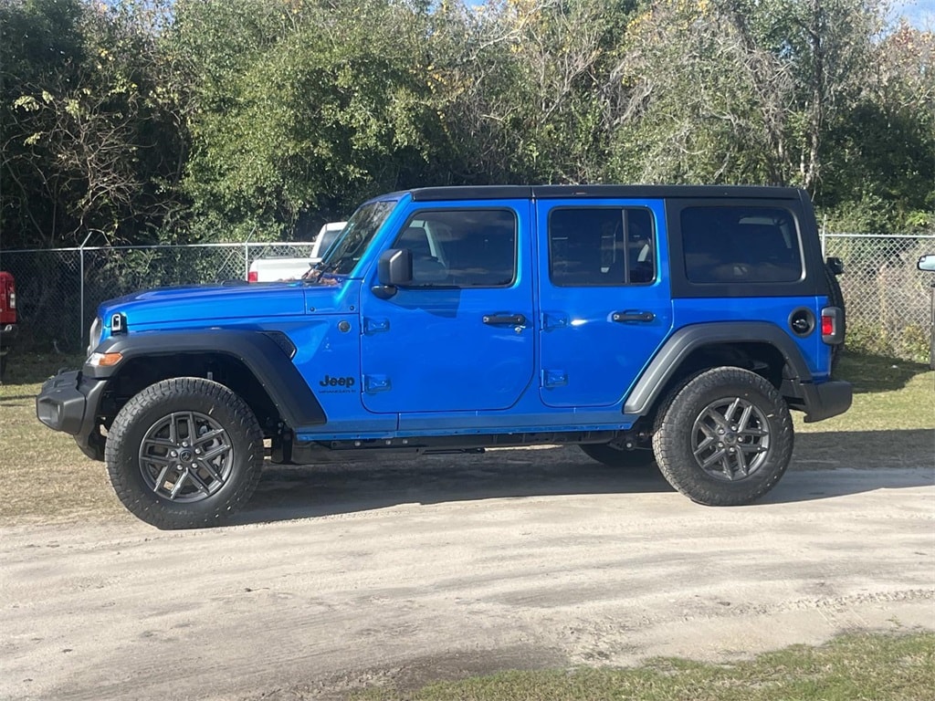New 2026 Jeep Wrangler 4-DOOR SPORT S Sport Utility