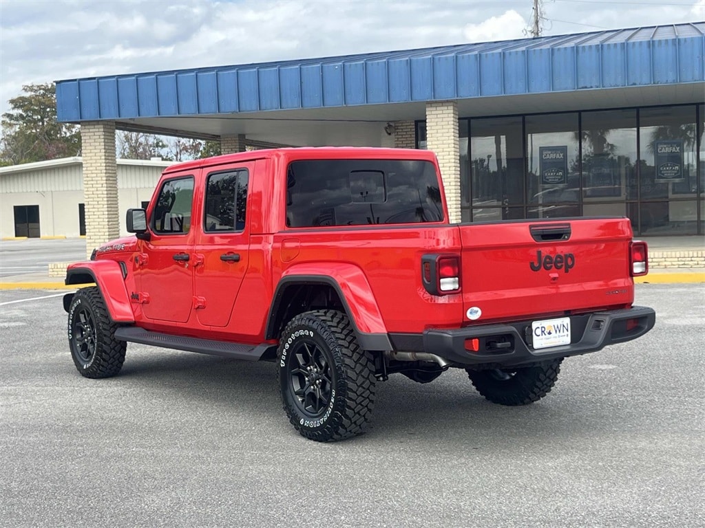New 2025 Jeep Gladiator HIGH TIDE 4X4 Pickup