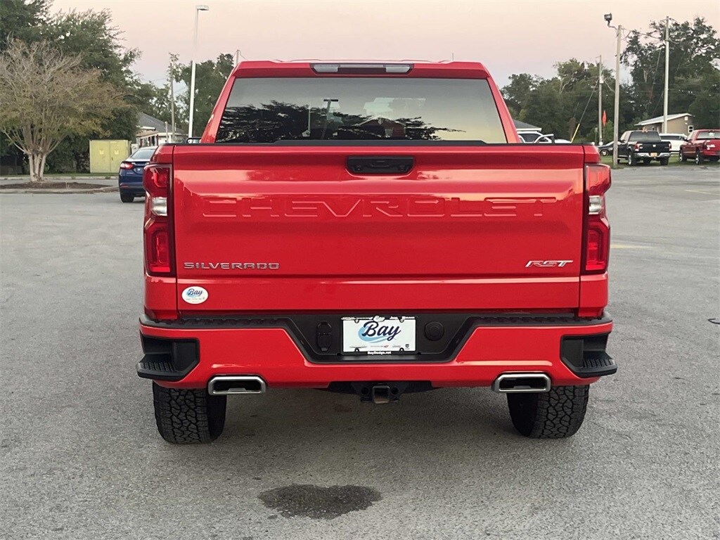 2023 Chevrolet Silverado 1500 RST photo 4