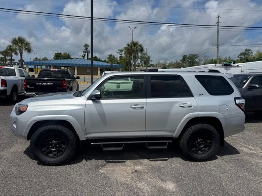 Used 2022 Toyota 4Runner SR5 SUV