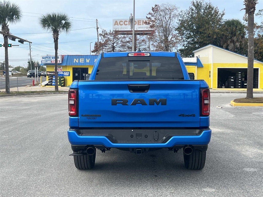 New 2026 Ram 1500 LARAMIE CREW CAB 4X4 5'7 BOX Pickup