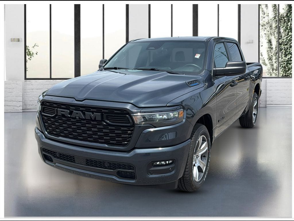New 2026 Ram 1500 EXPRESS CREW CAB 4X2 5'7 BOX Pickup
