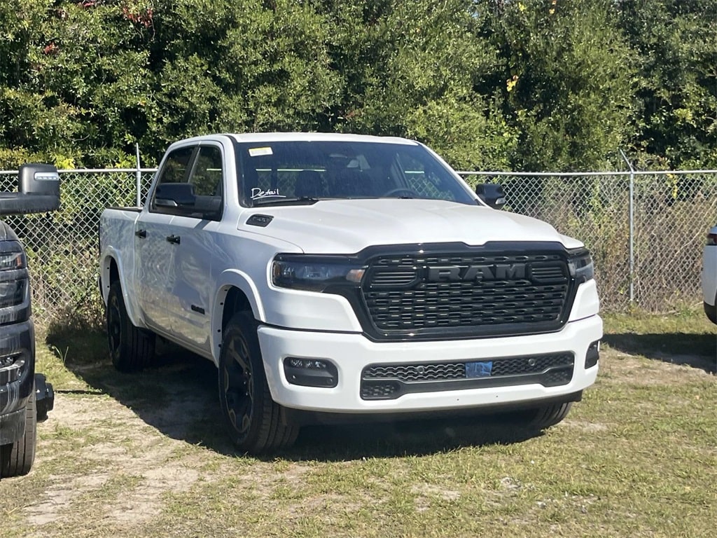 New 2026 Ram 1500 BIG HORN CREW CAB 4X4 5'7 BOX Pickup