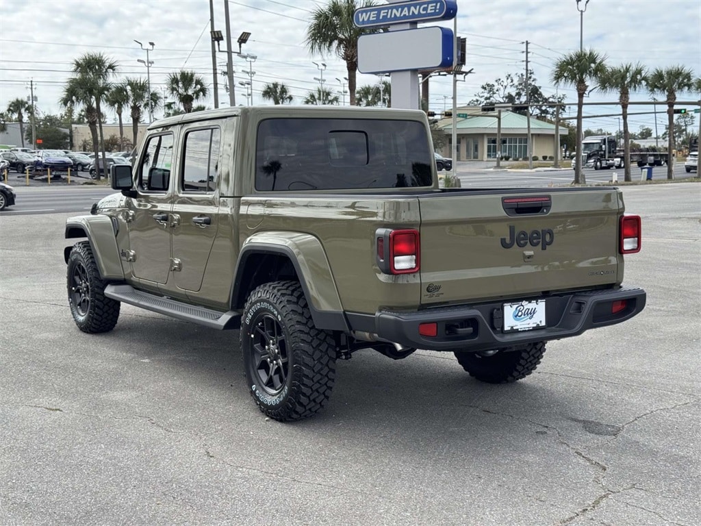 New 2025 Jeep Gladiator HIGH TIDE 4X4 Pickup
