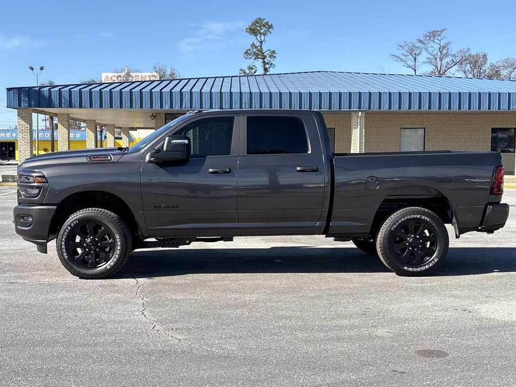 New 2026 Ram 2500 BIG HORN CREW CAB 4X4 6'4 BOX Pickup