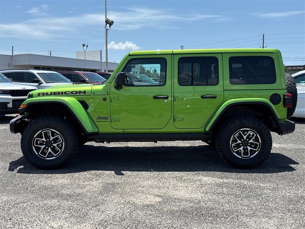 2025 Jeep Wrangler Rubicon photo 2