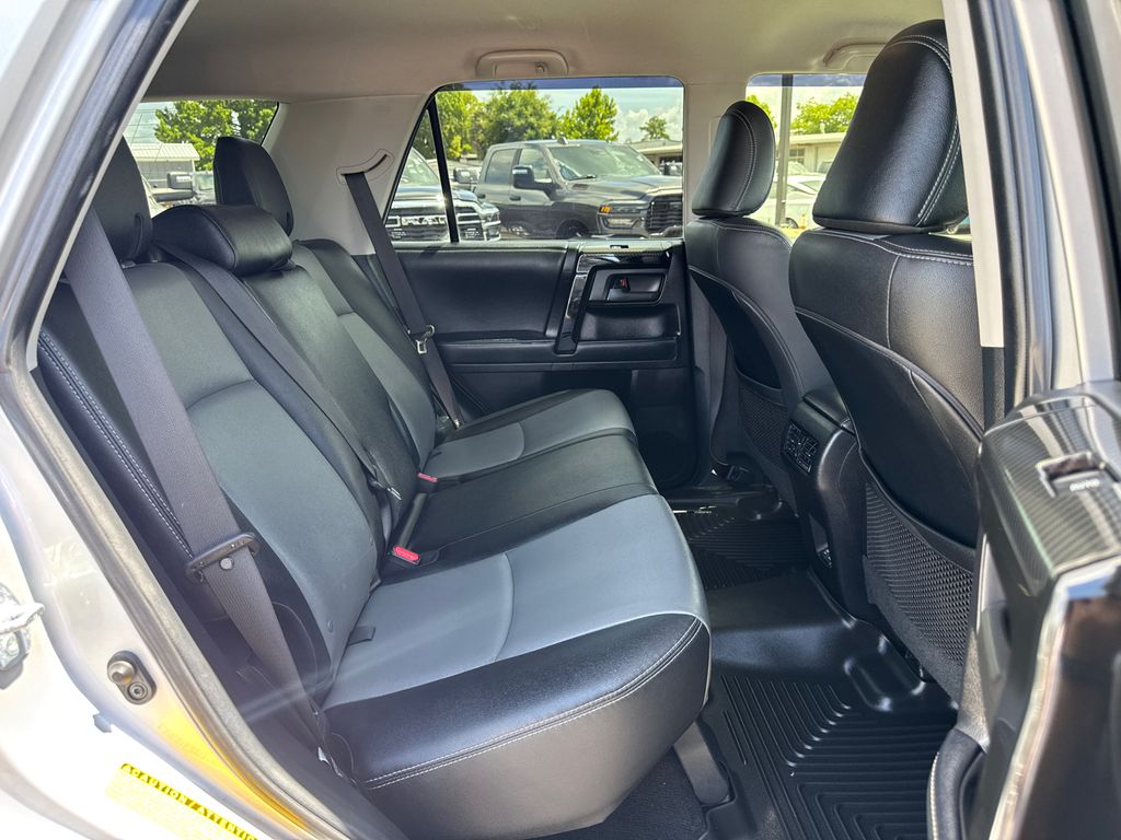 2021 Toyota 4Runner SR5 Premium - Photo 17