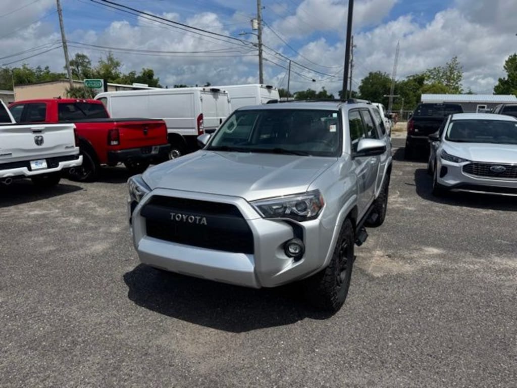 Used 2022 Toyota 4Runner SR5 SUV