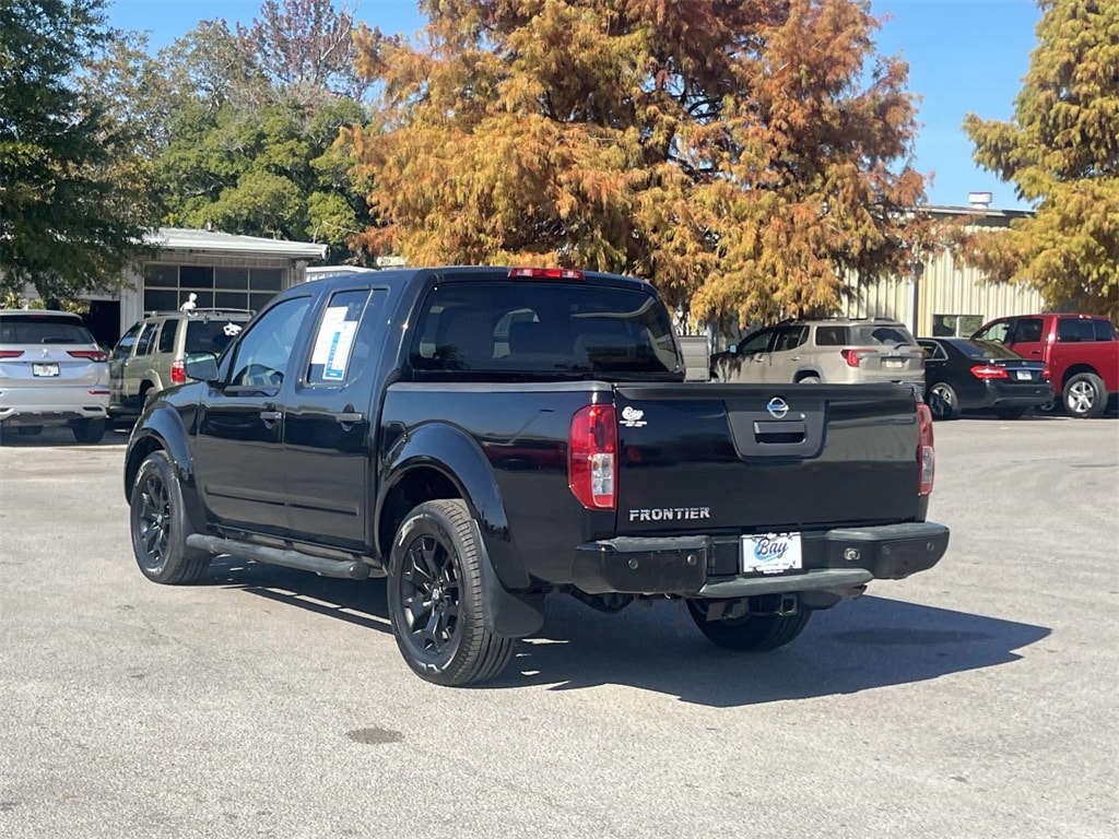 Used 2020 Nissan Frontier SV Truck Crew Cab