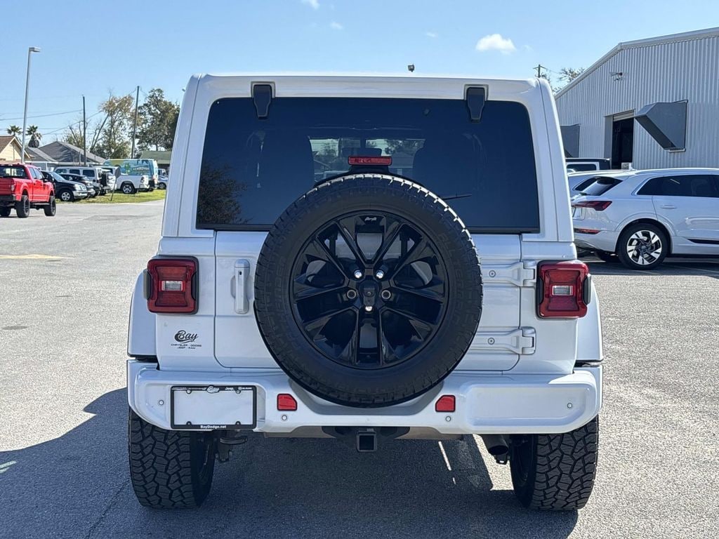 Used 2021 Jeep Wrangler Unlimited Sahara SUV