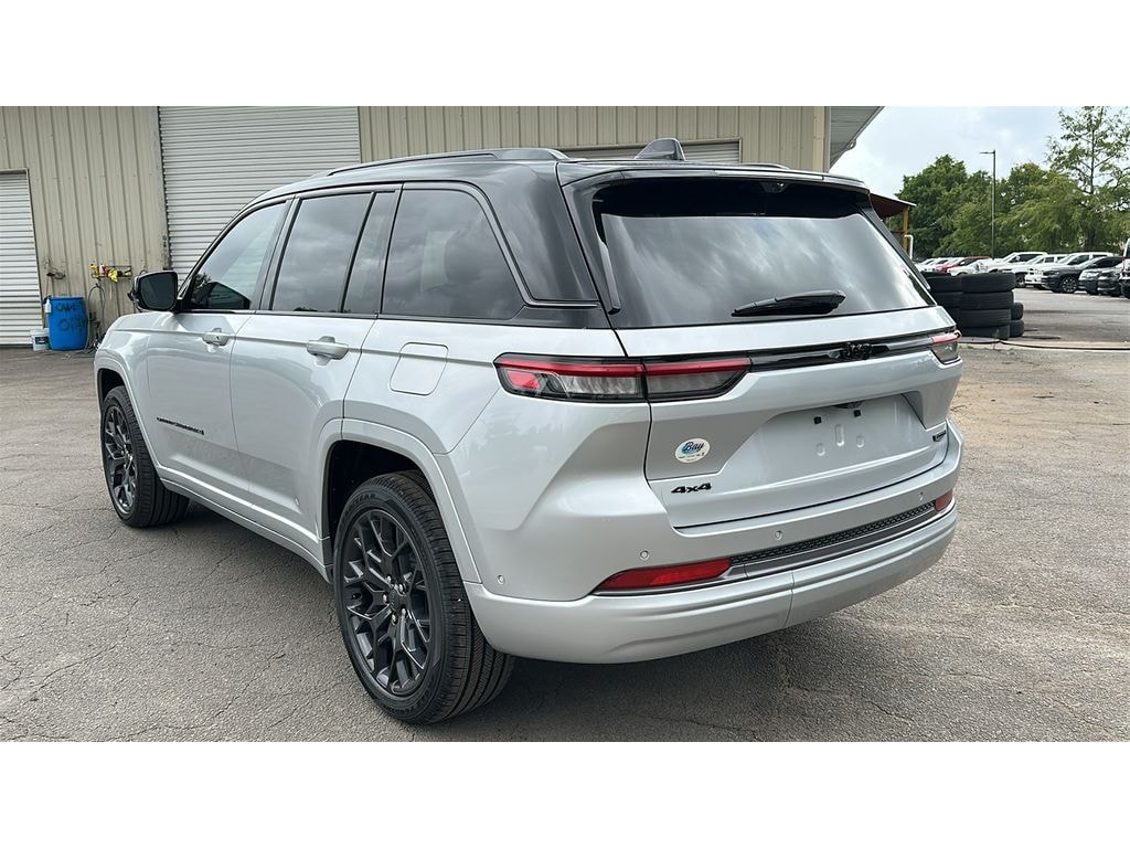 New 2026 Jeep Grand Cherokee Summit Sport Utility