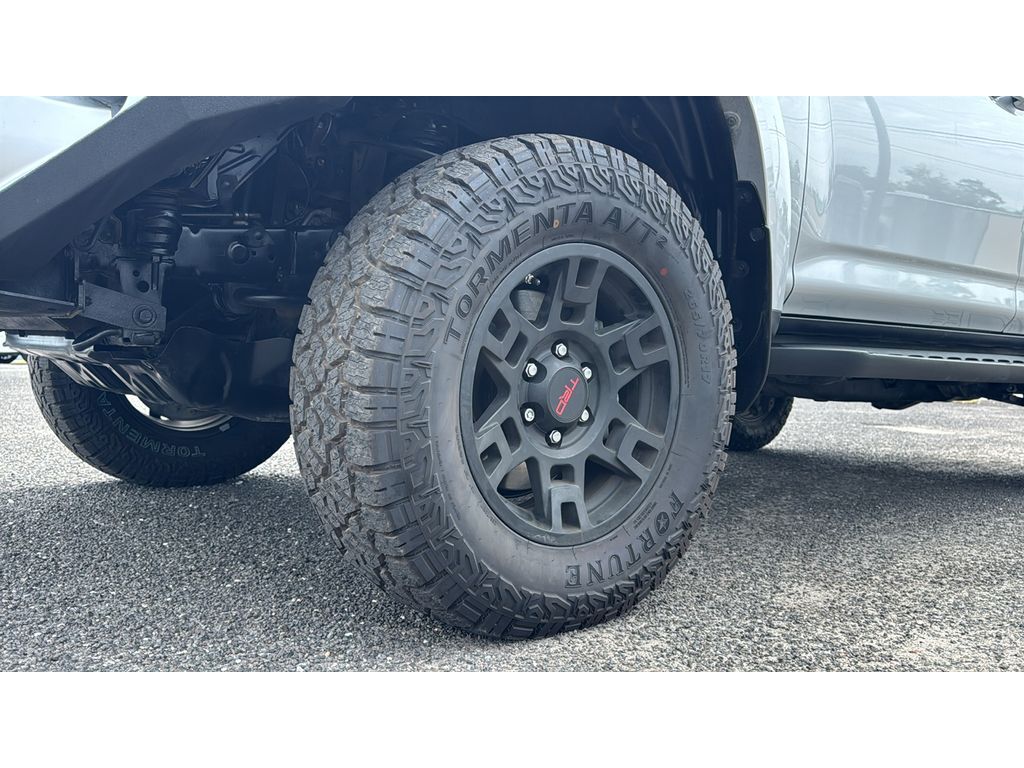 2021 Toyota 4Runner SR5 Premium - Photo 10