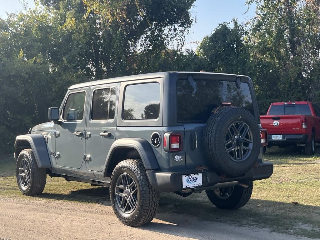 New 2026 Jeep Wrangler 4-DOOR SPORT S Sport Utility