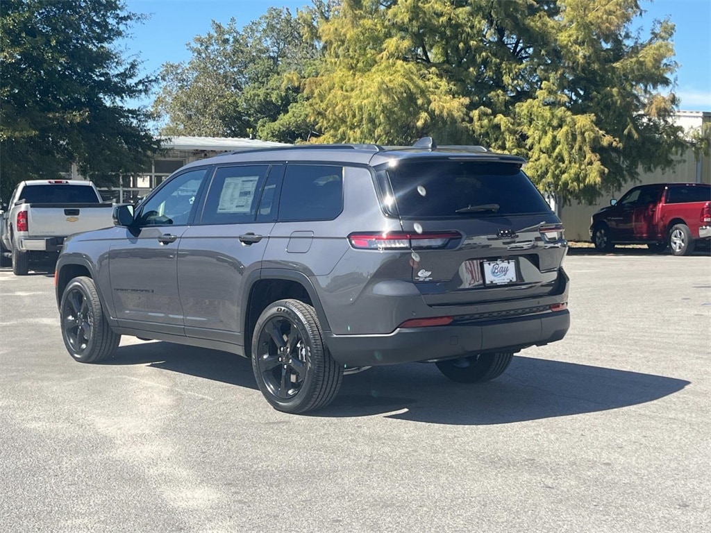 New 2025 Jeep
