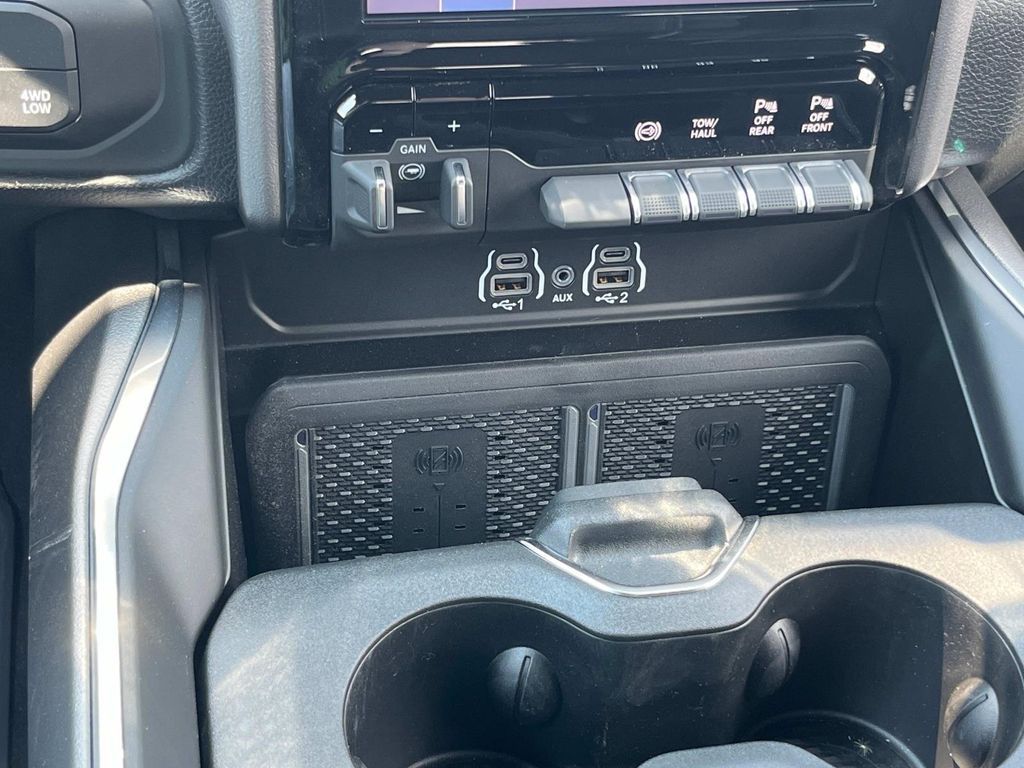 2026 RAM 2500 Laramie - Photo 20