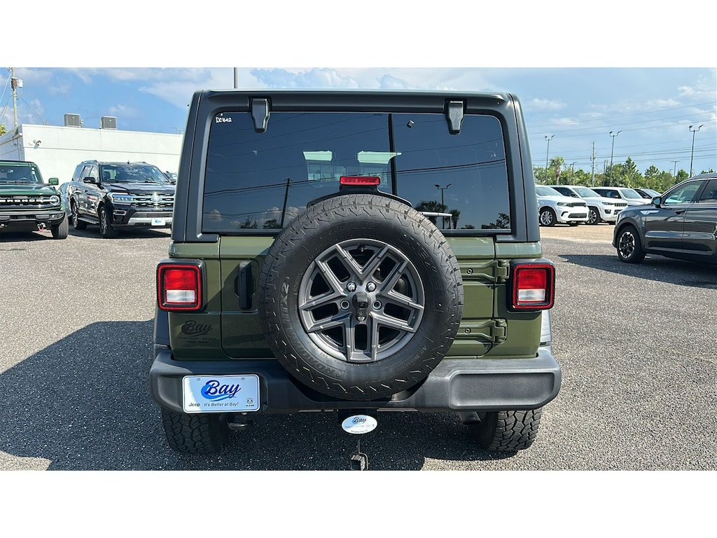 Used 2024 Jeep Wrangler Sport S Sport Utility