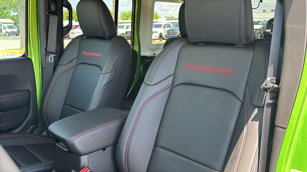 2025 Jeep Wrangler 4-Door Rubicon - Photo 12