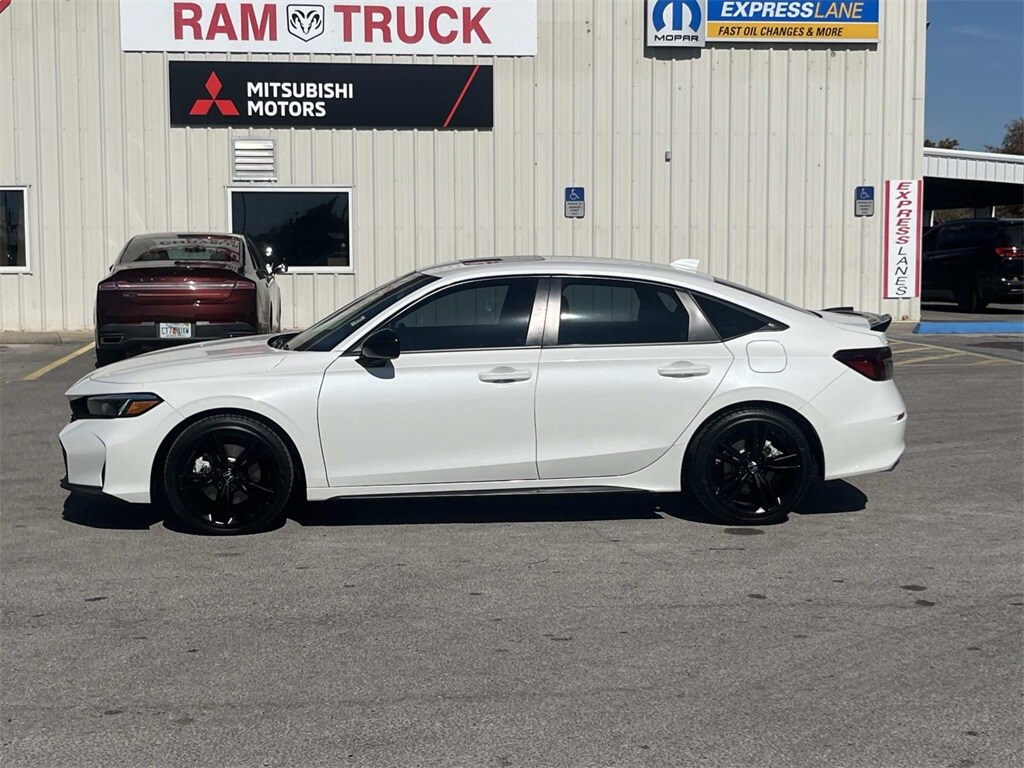 2025 Honda Civic Si photo 2