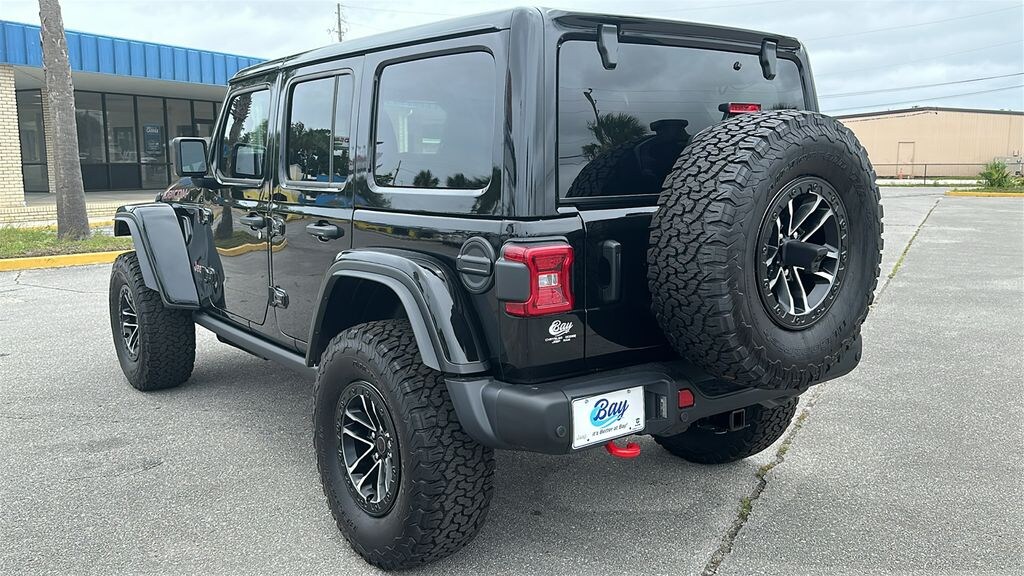 New 2026 Jeep Wrangler 4-DOOR RUBICON X Sport Utility