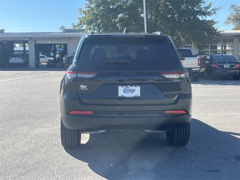 New 2025 Jeep Grand Cherokee ALTITUDE X 4X2 Sport Utility