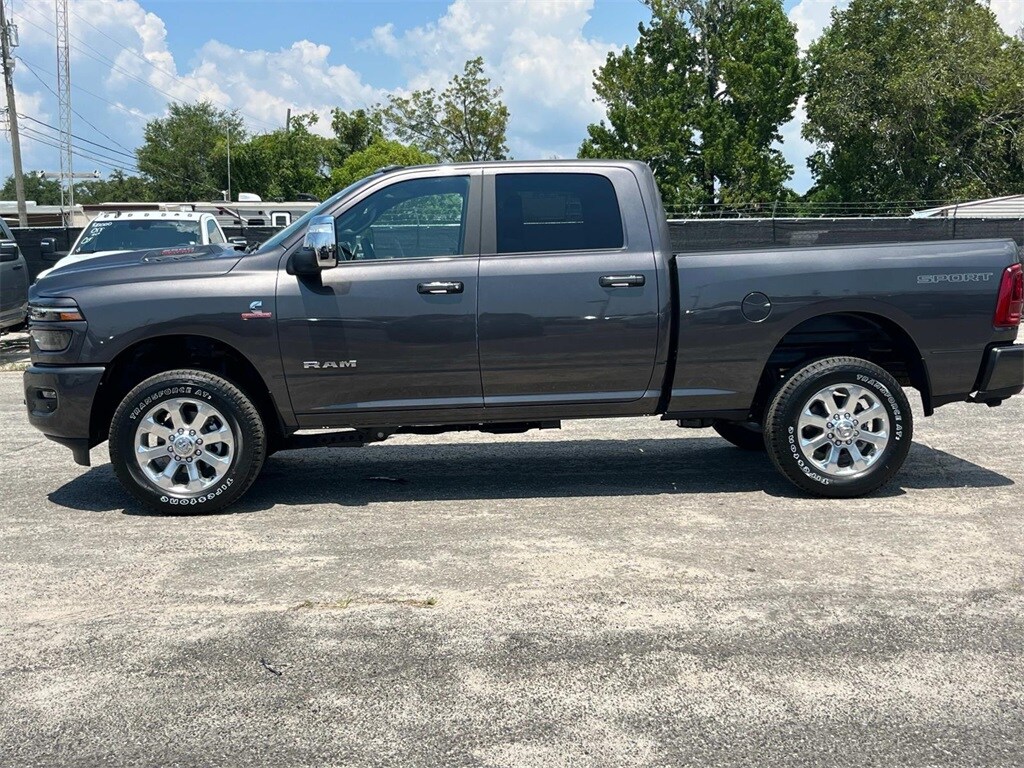 2026 Ram 2500 Laramie photo 2