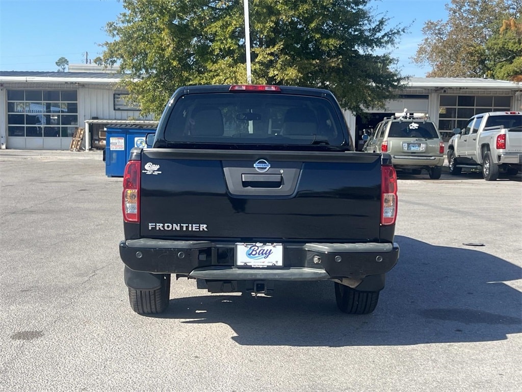 Used 2020 Nissan Frontier SV Truck Crew Cab