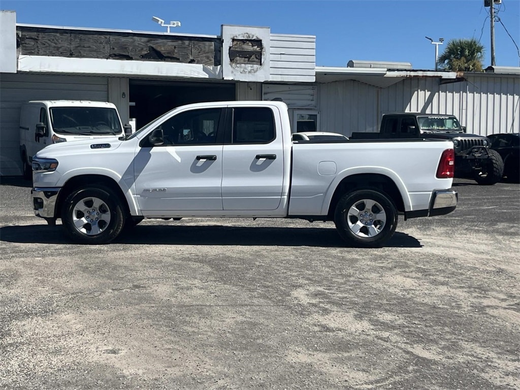 New 2025 Ram 1500 BIG HORN QUAD CAB 4X4 6'4 BOX Pickup
