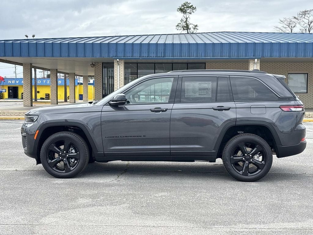 New 2026 Jeep Grand Cherokee LIMITED 4X4 Sport Utility