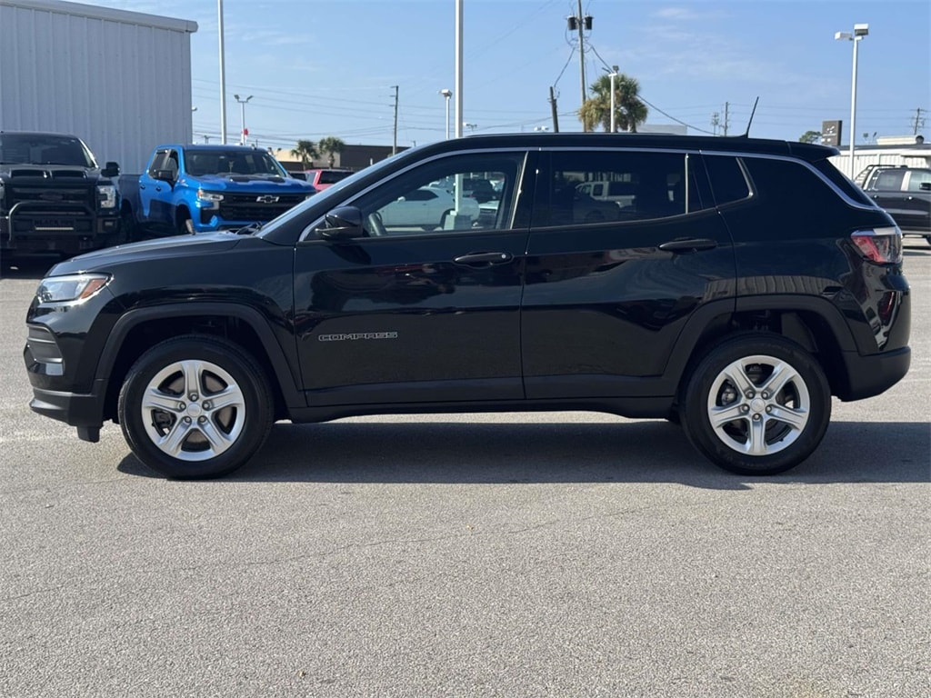 Used 2023 Jeep Compass Sport SUV