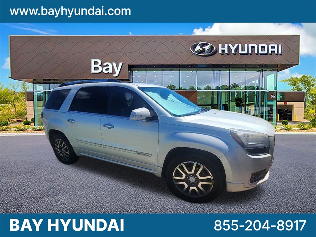 2015 GMC Acadia Denali's photo