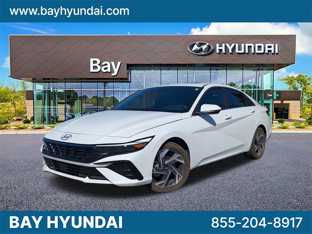 Used 2025 Hyundai Elantra Hybrid Limited Sedan