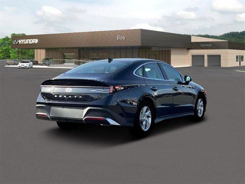 2025 Hyundai Sonata SE - Photo 7