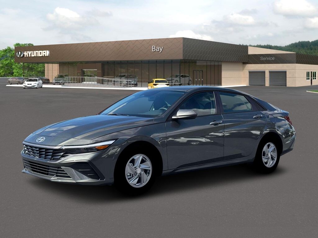 New 2026 Hyundai Elantra SE Sedan