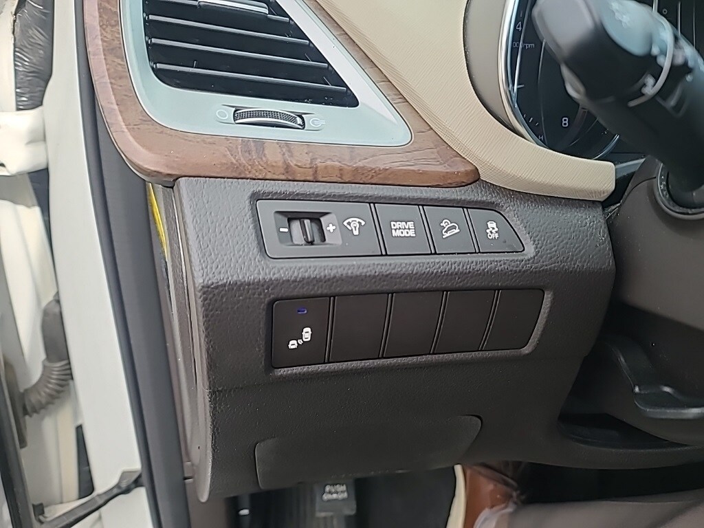 Used 2017 Hyundai Santa Fe Limited SUV