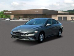 2025 Hyundai Elantra SE Sedan