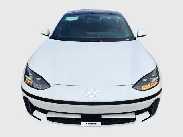 2024 Hyundai Ioniq 6 Limited photo 2