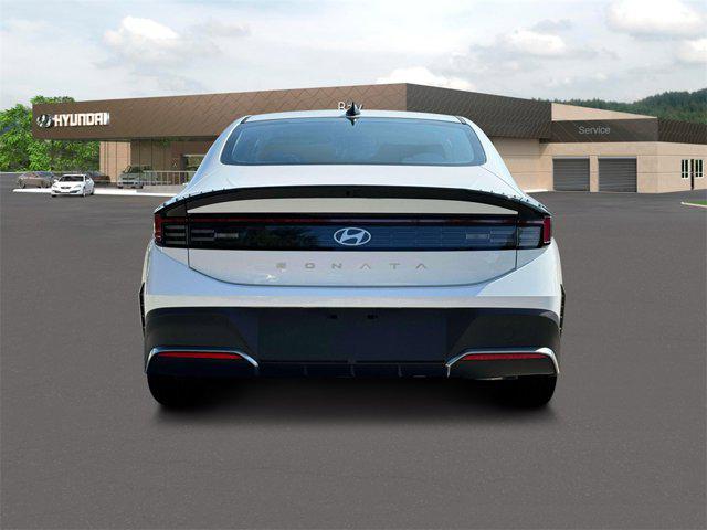 2025 Hyundai Sonata SE - Photo 6